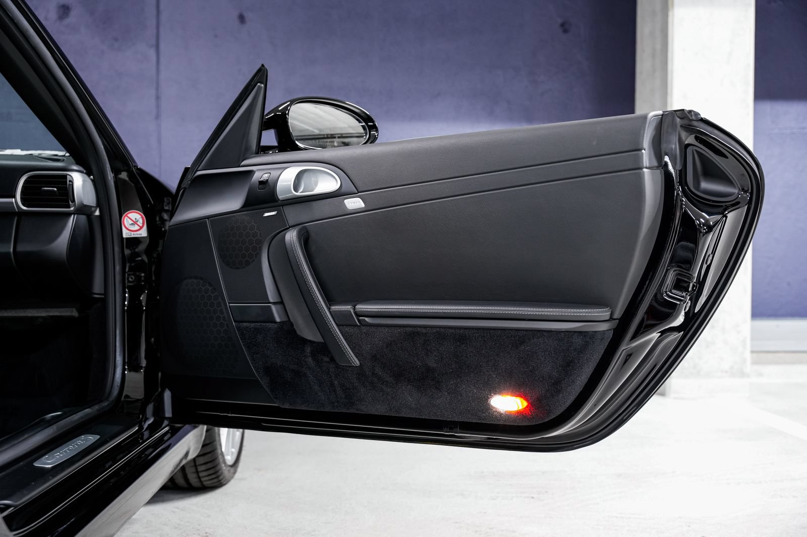 Used 2006 Porsche 911 Carrera S RWD image 21