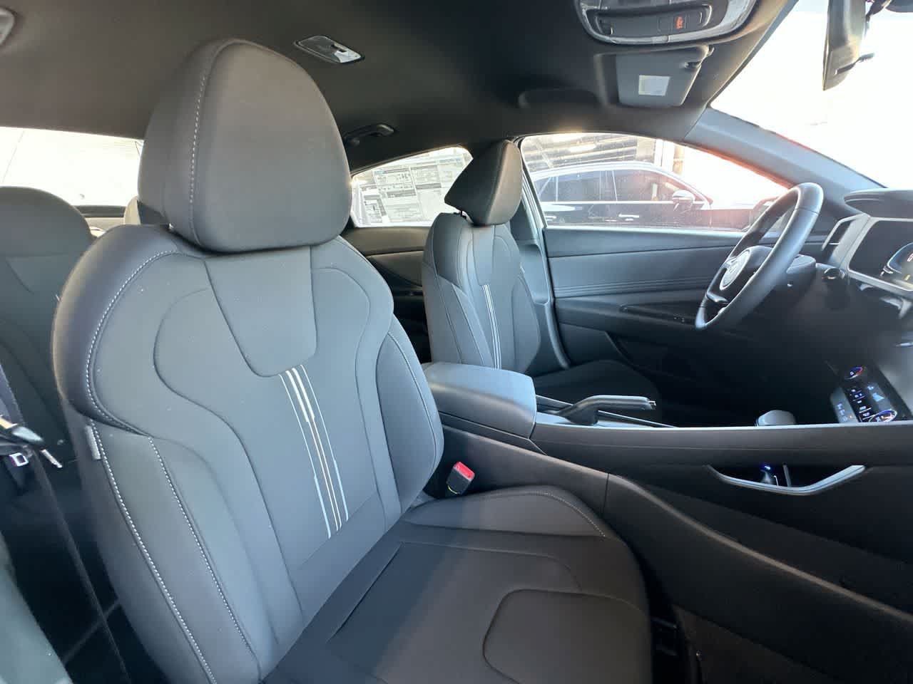 New 2026 Hyundai Elantra Sport FWD image 27