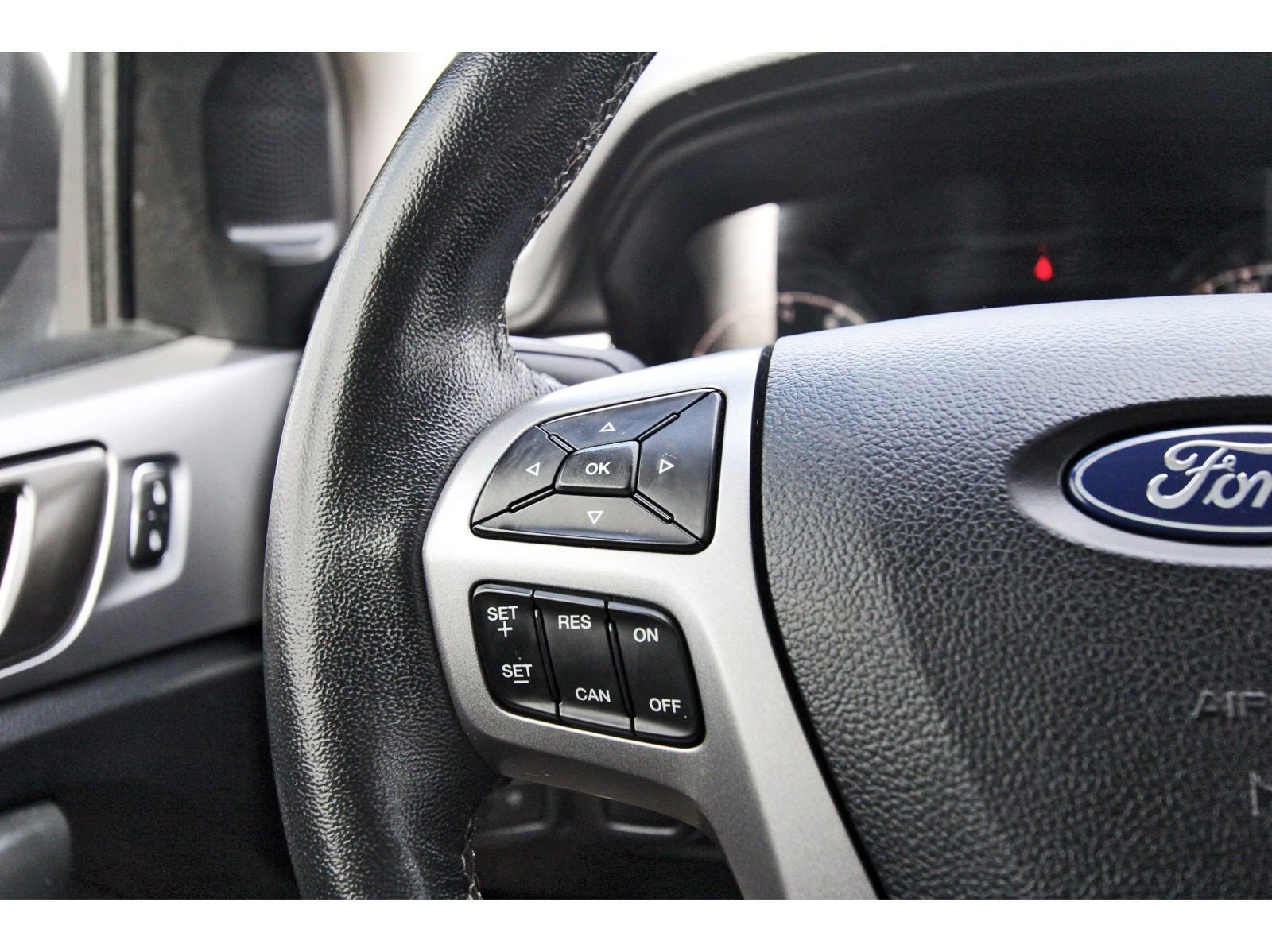 Used 2021 Ford Ranger XLT w/ Equipment Group 301A Mid RWD image 23