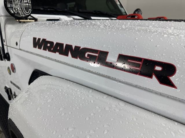 Used 2021 Jeep Wrangler Unlimited Sahara image 4