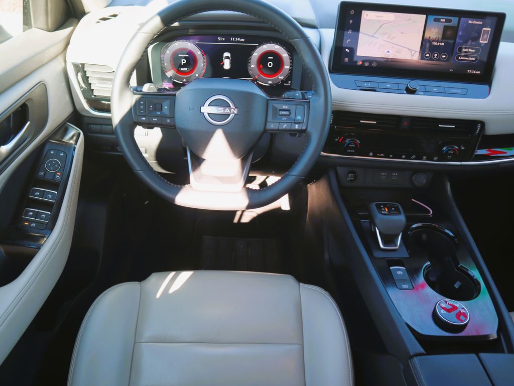 Used 2025 Nissan Rogue SL image 8