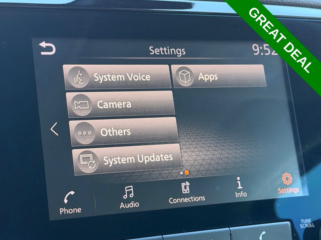 Used 2024 Nissan Titan SV w/ SV Convenience Package RWD image 28