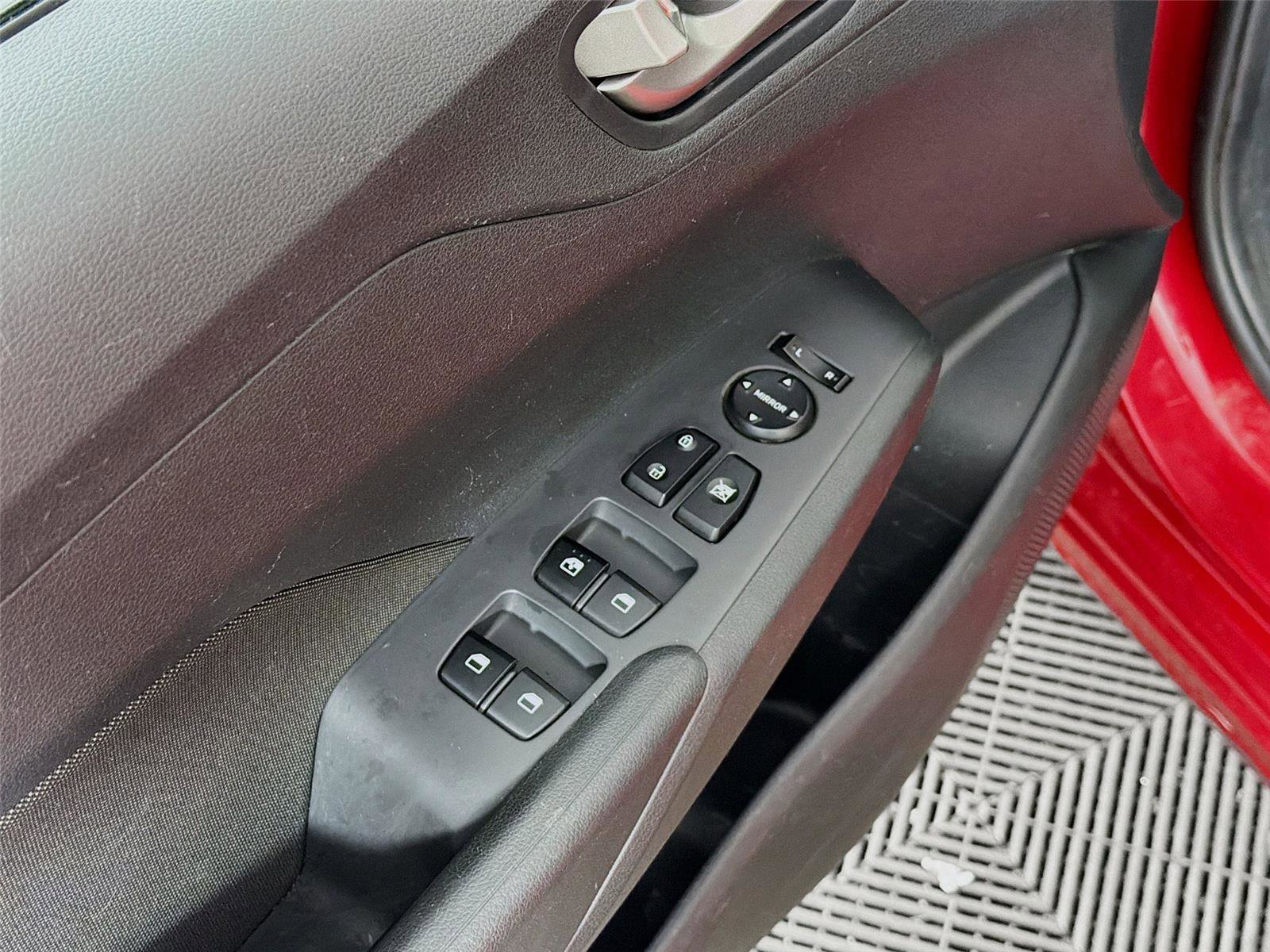 Used 2022 Hyundai Accent SEL FWD image 18
