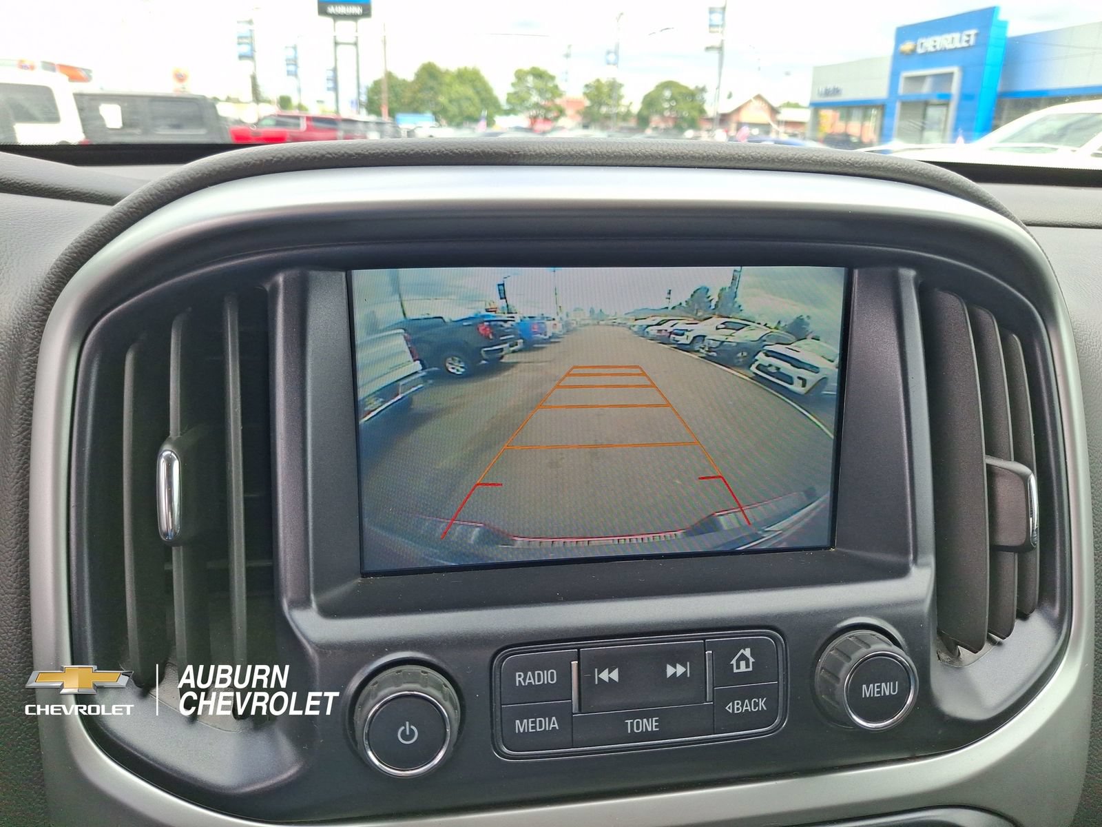 Used 2017 Chevrolet Colorado LT w/ LT Convenience Package AWD/4WD image 14