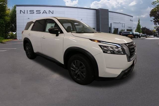 New 2025 Nissan Pathfinder S