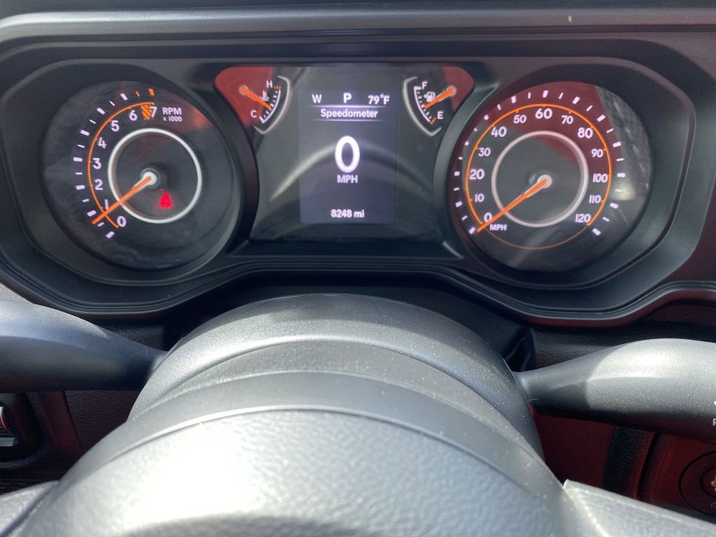 Used 2024 Jeep Gladiator Sport image 12