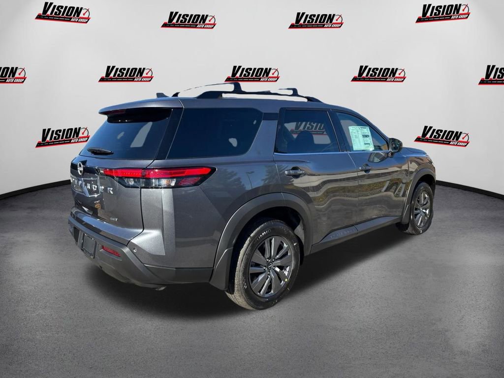 New 2025 Nissan Pathfinder SV image 5