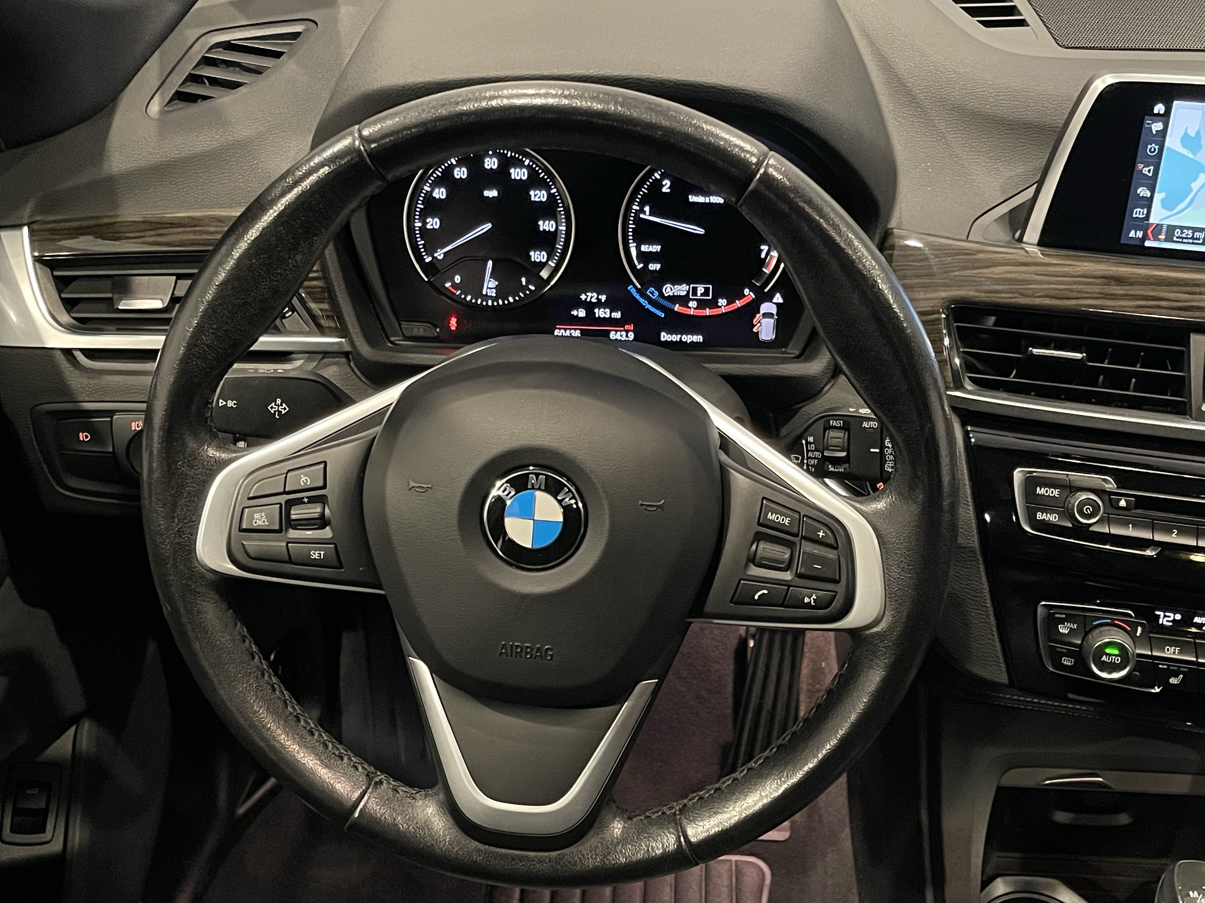 Used 2018 BMW X1 xDrive28i w/ Convenience Package AWD/4WD image 19
