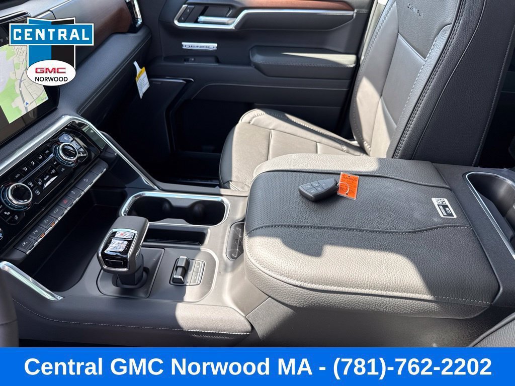 New 2026 GMC Sierra 1500 Denali w/ Technology Package AWD/4WD image 20