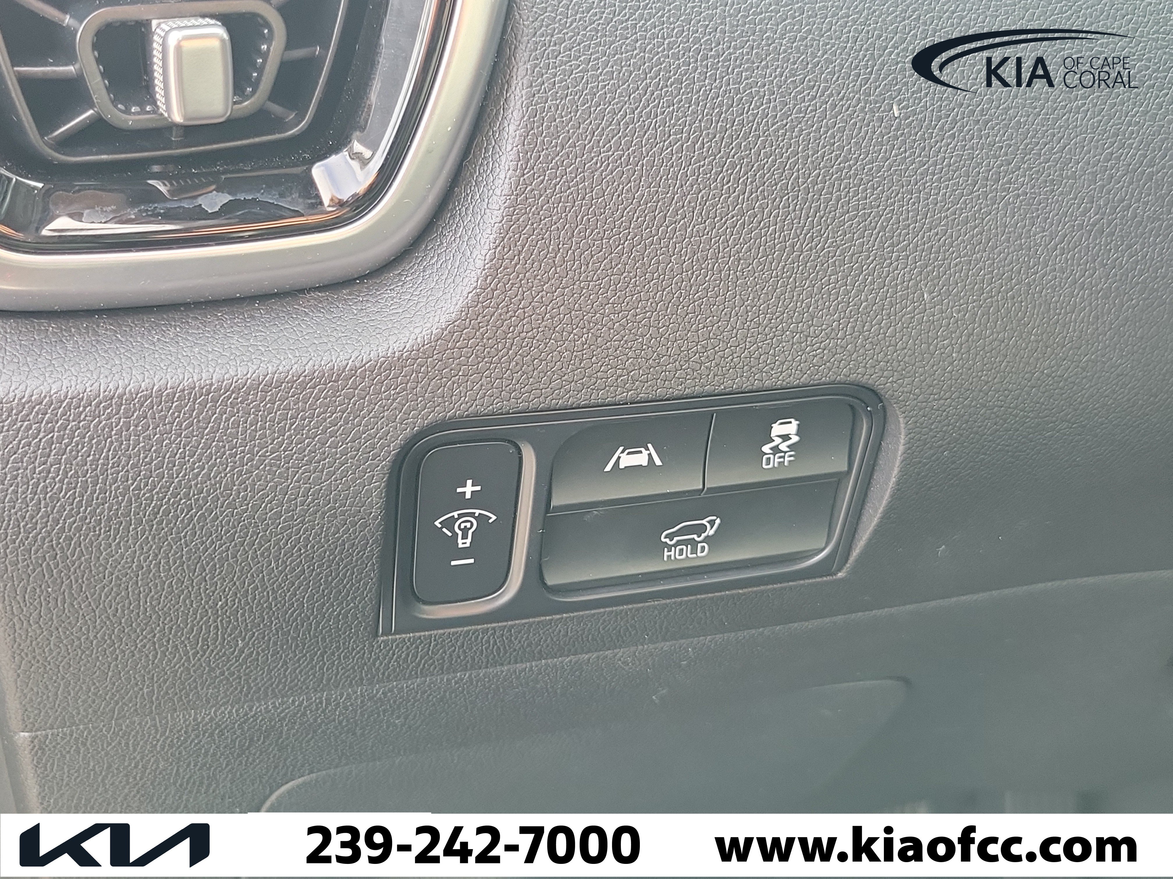 Used 2021 Kia Sorento SX AWD/4WD image 25