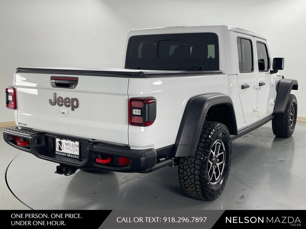 Used 2025 Jeep Gladiator Rubicon AWD/4WD image 6