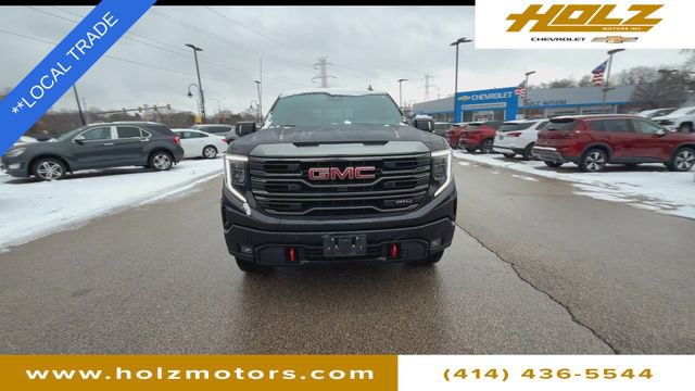 Used 2023 GMC Sierra 1500 AT4 w/ AT4 Premium Package image 3
