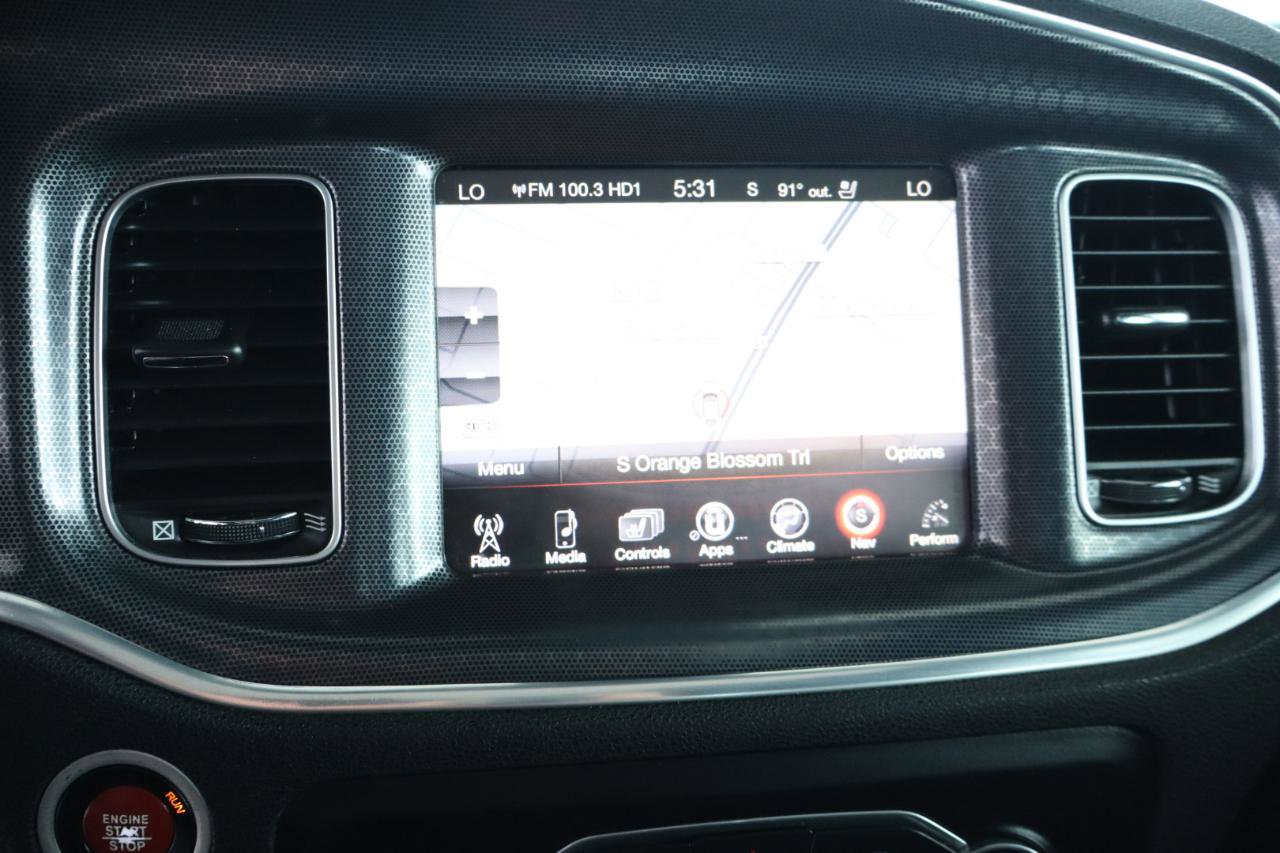 Used 2016 Dodge Charger SRT w/ Harman/Kardon Audio Group RWD image 28
