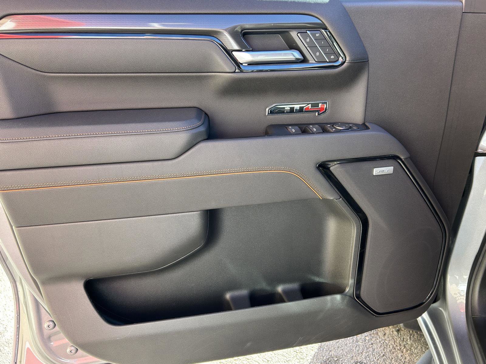 Used 2025 GMC Sierra 1500 AT4 w/ AT4 Premium Package image 27