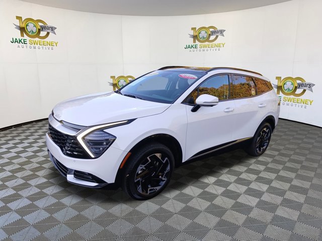 Used 2025 Kia Sportage SX image 4