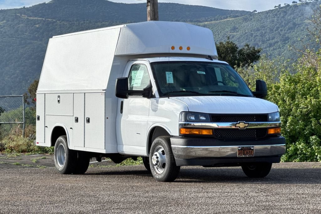 New 2026 Chevrolet Express 3500 w/ Power Convenience Package RWD image 2