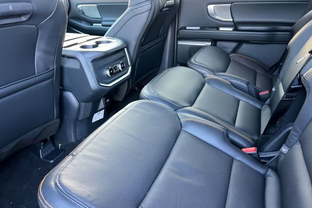 New 2026 Ford Expedition Tremor image 12