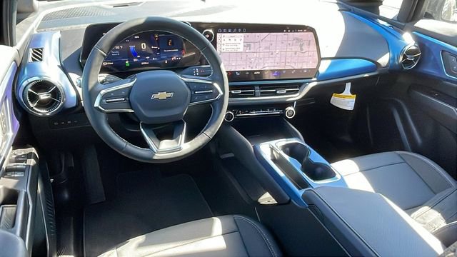New 2026 Chevrolet Equinox EV LT AWD/4WD image 14