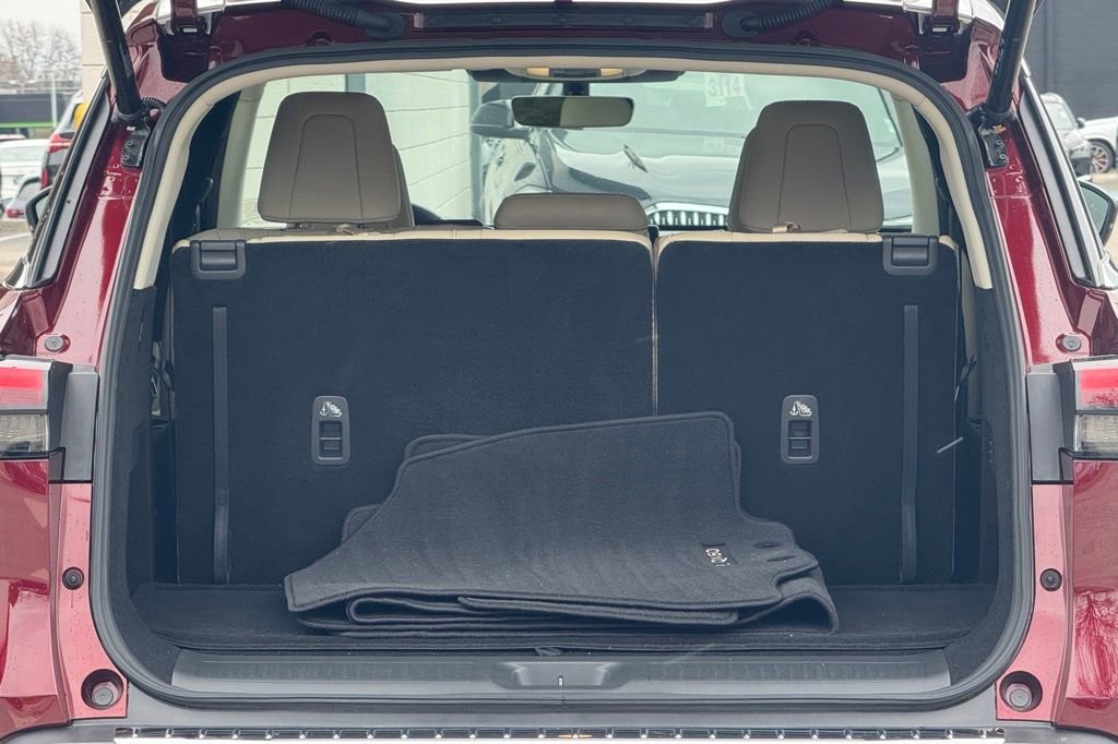 Used 2024 INFINITI QX60 Luxe w/ Cargo Package image 30