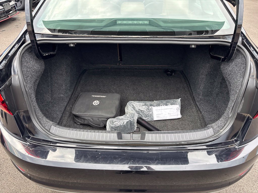 Used 2019 Volkswagen Jetta SEL FWD image 23