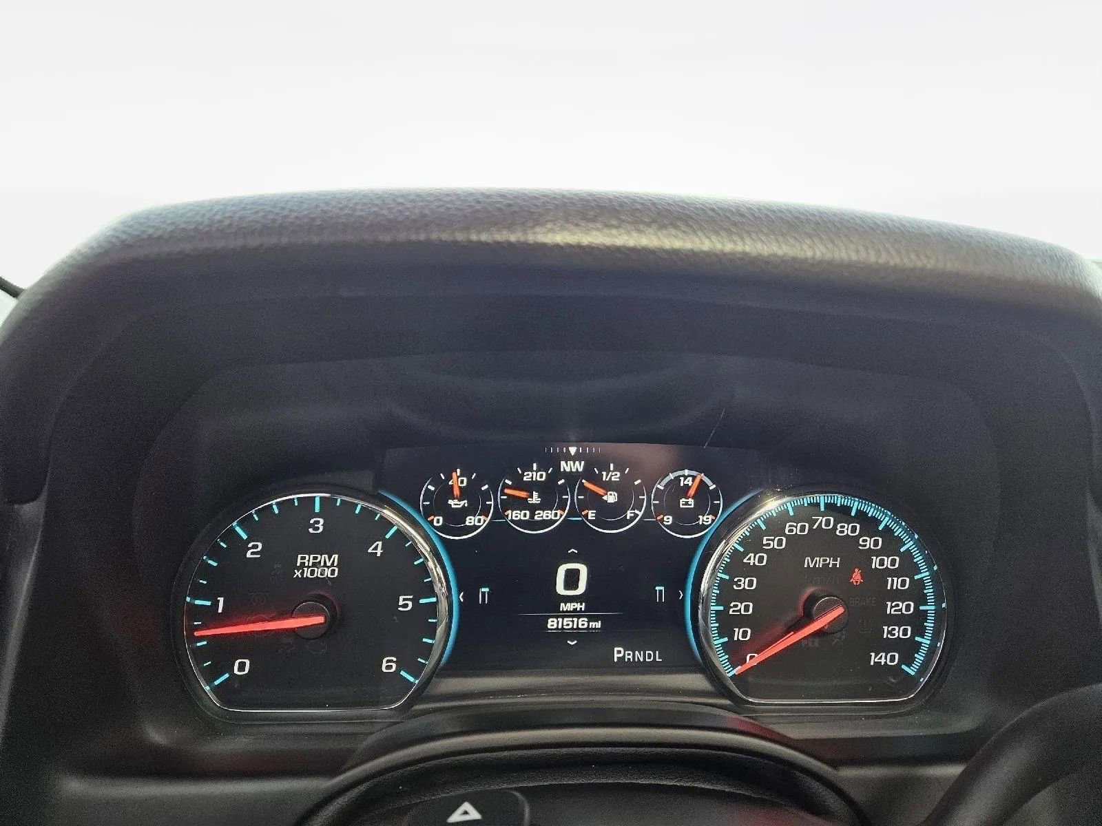 Used 2019 Chevrolet Suburban Premier w/ Premier Plus Edition image 9