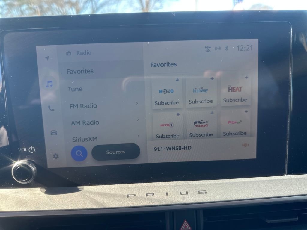 Used 2023 Toyota Prius LE image 7