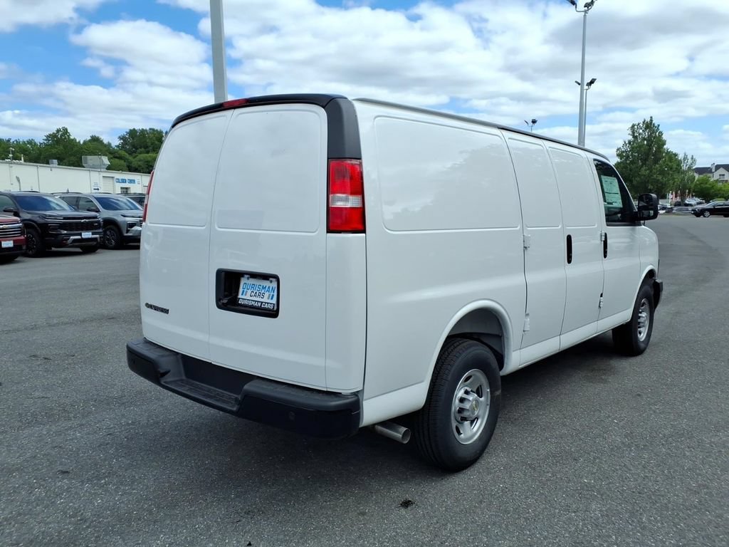 New 2026 Chevrolet Express 2500 w/ Driver Convenience Package RWD image 3