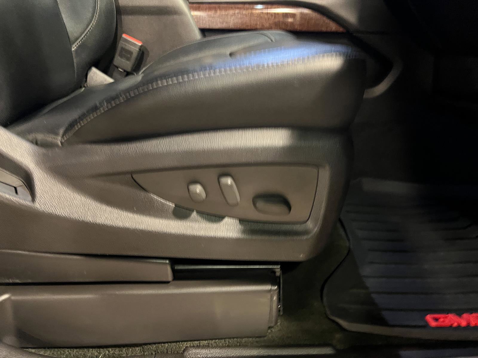 Used 2015 GMC Yukon SLT w/ Open Road Package image 45