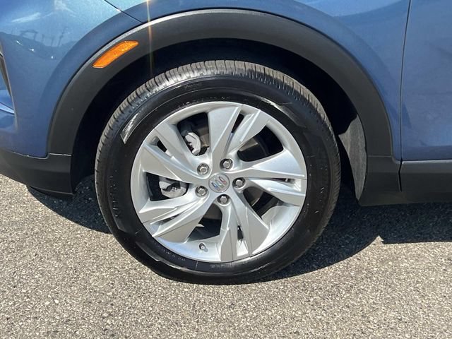 Certified 2024 Buick Encore GX Preferred w/ Comfort Package FWD image 9
