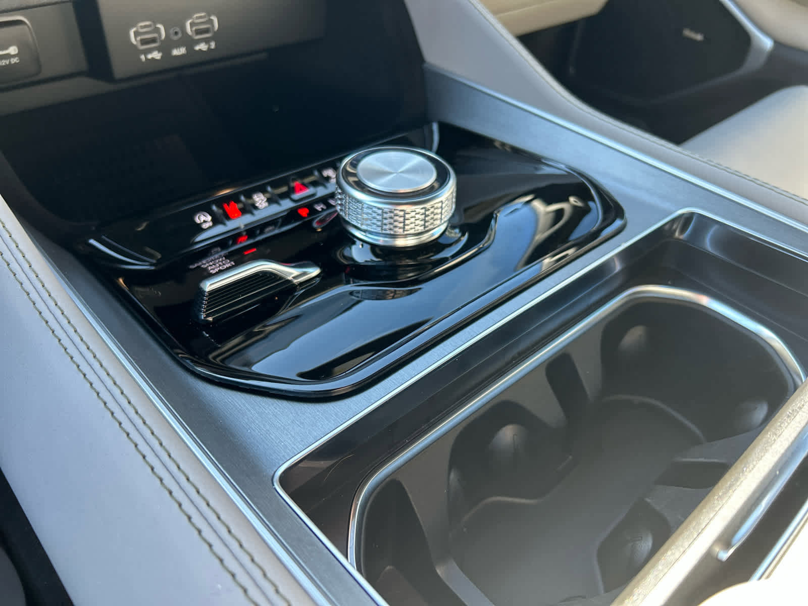 New 2026 Jeep Grand Wagoneer L Limited image 25