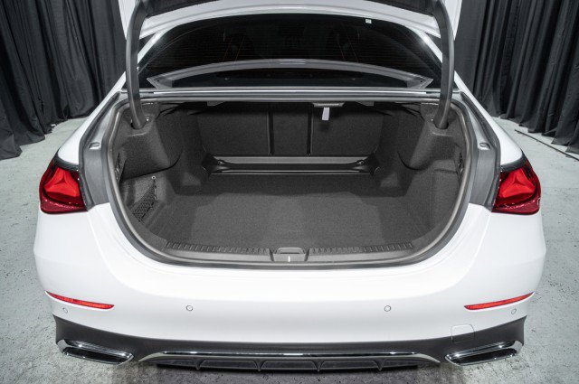 Certified 2025 Mercedes-Benz E 350 4MATIC Sedan image 10