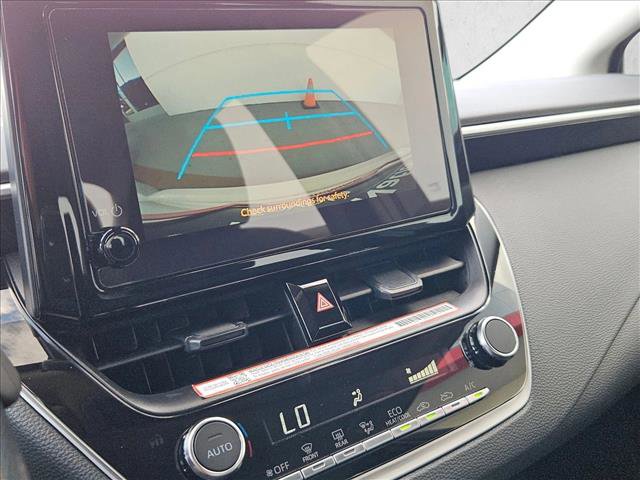 Used 2025 Toyota Corolla LE image 12