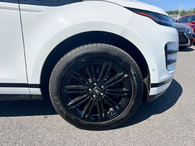 Used 2026 Land Rover Range Rover Evoque Dynamic SE AWD/4WD image 35