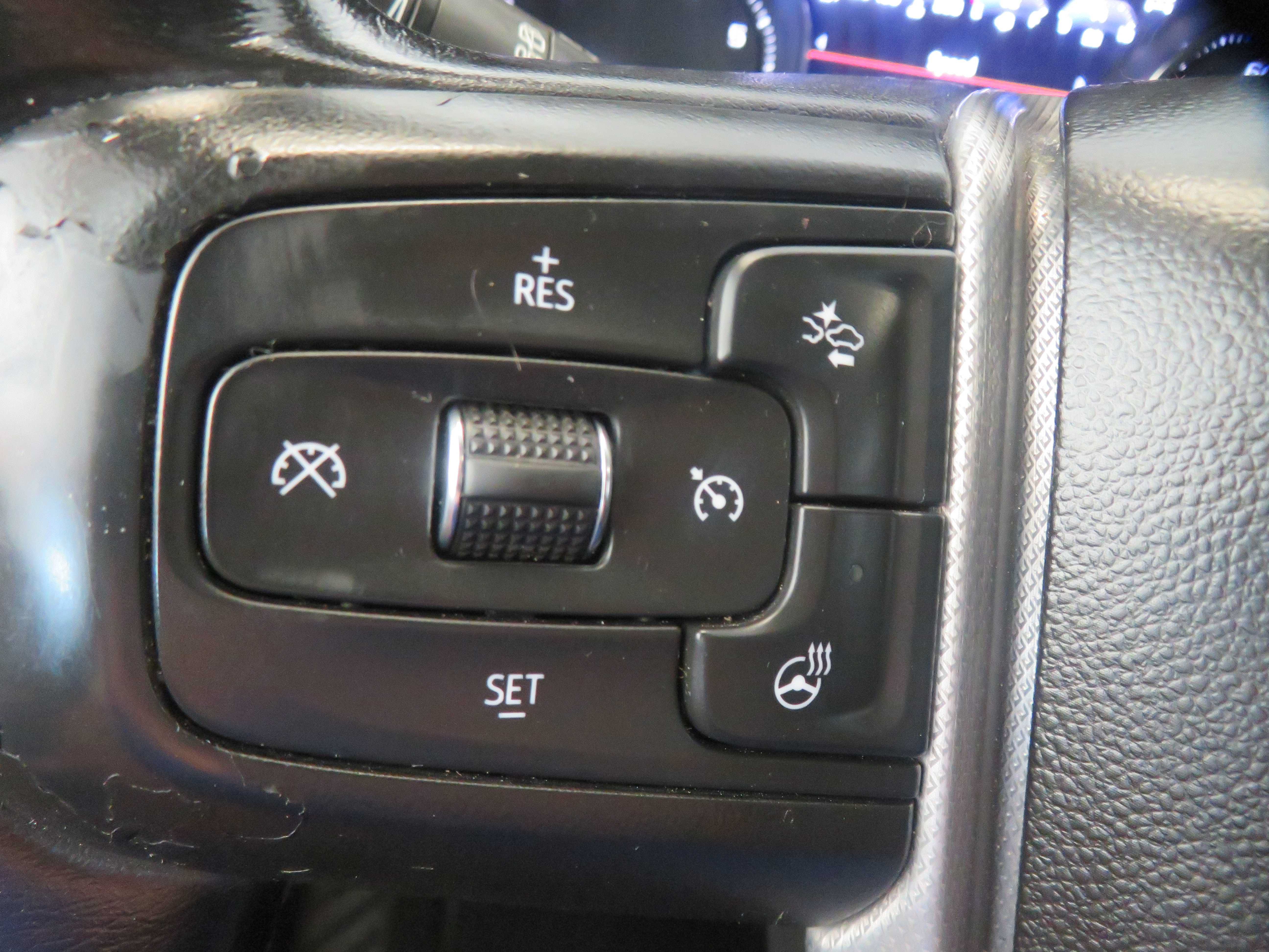 Used 2021 GMC Yukon Denali AWD/4WD image 37