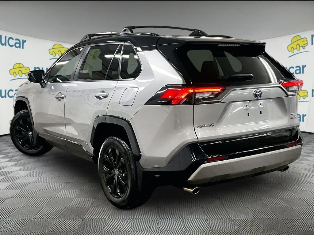 Used 2023 Toyota RAV4 XSE w/ XSE Grade Weather Package AWD/4WD image 4