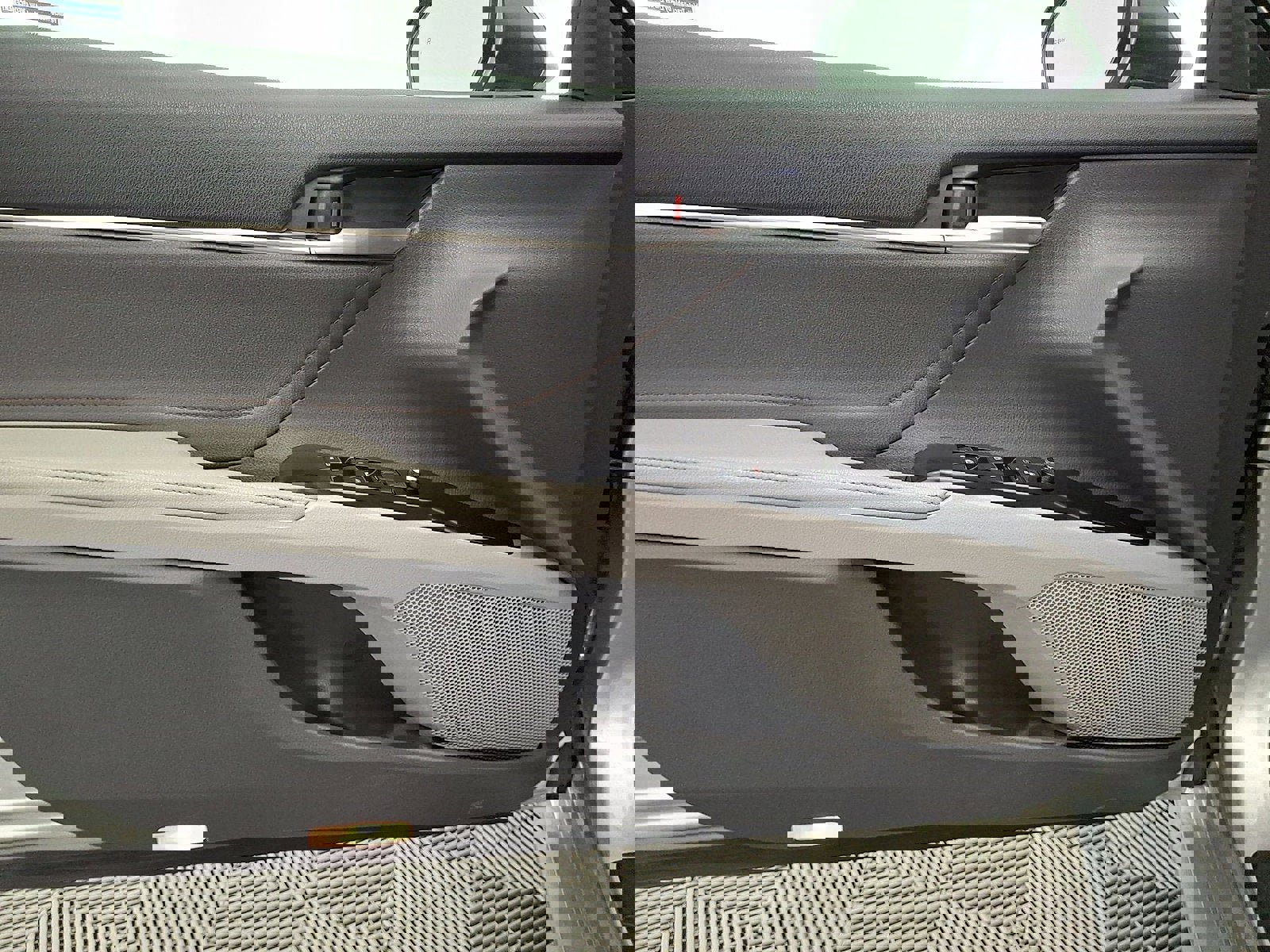 Certified 2018 Toyota Camry XLE w/ Driver Assist Package image 10