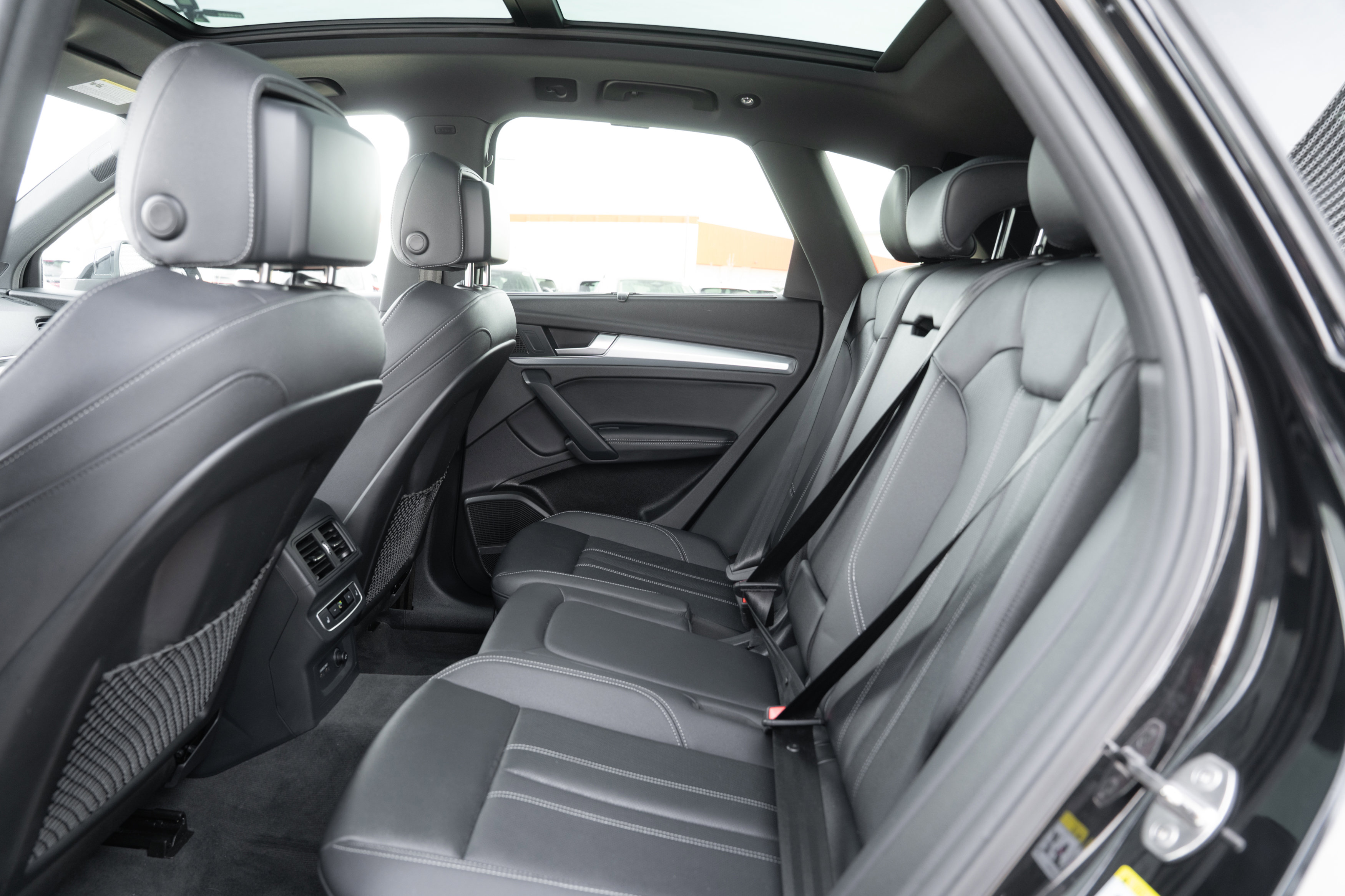 Certified 2025 Audi Q5 Prestige image 25