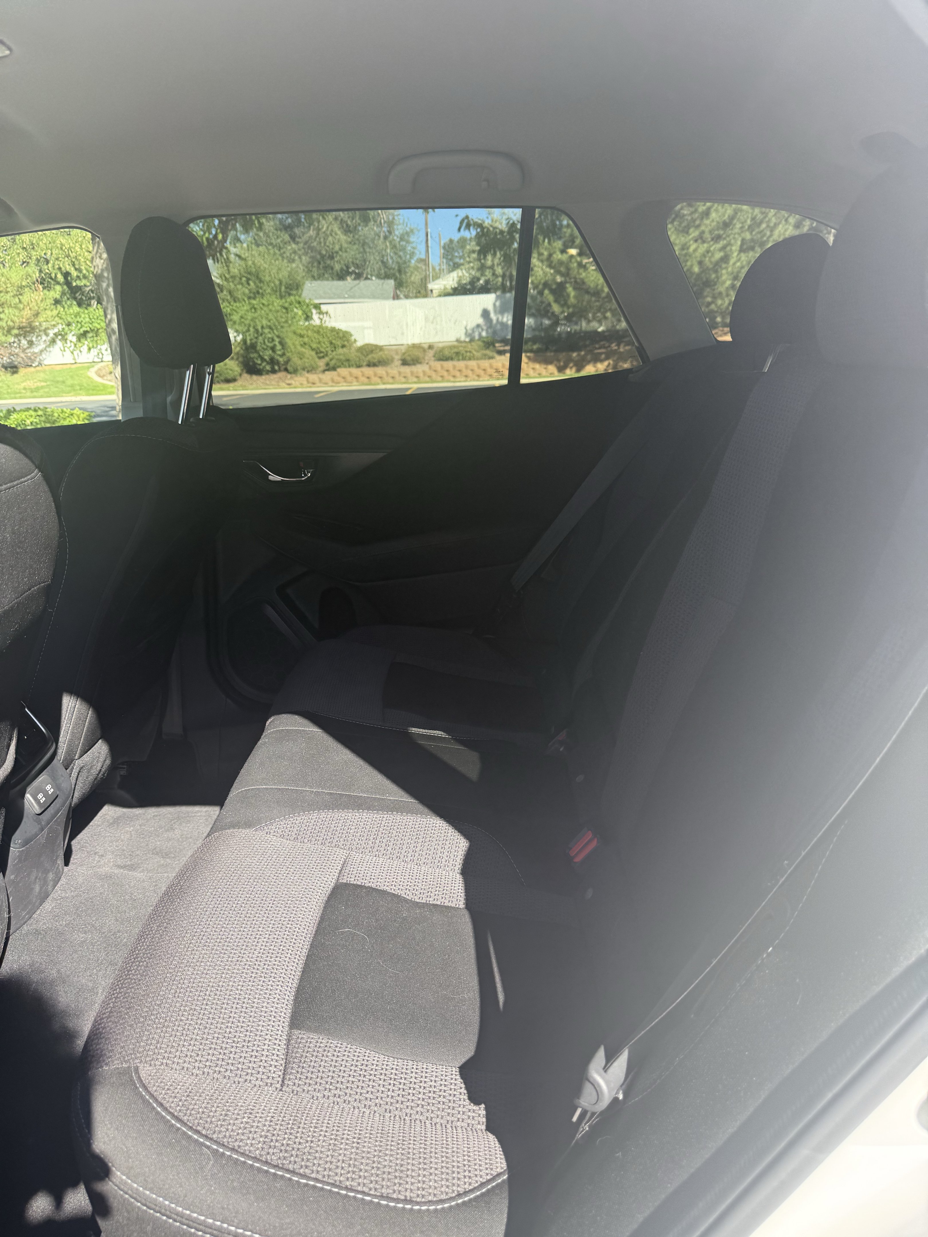 Used 2022 Subaru Outback Premium AWD/4WD image 11
