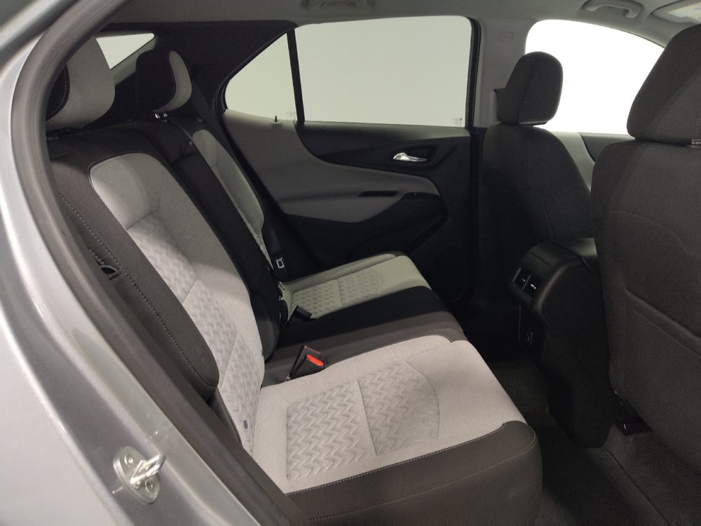 Used 2023 Chevrolet Equinox LS AWD/4WD image 19