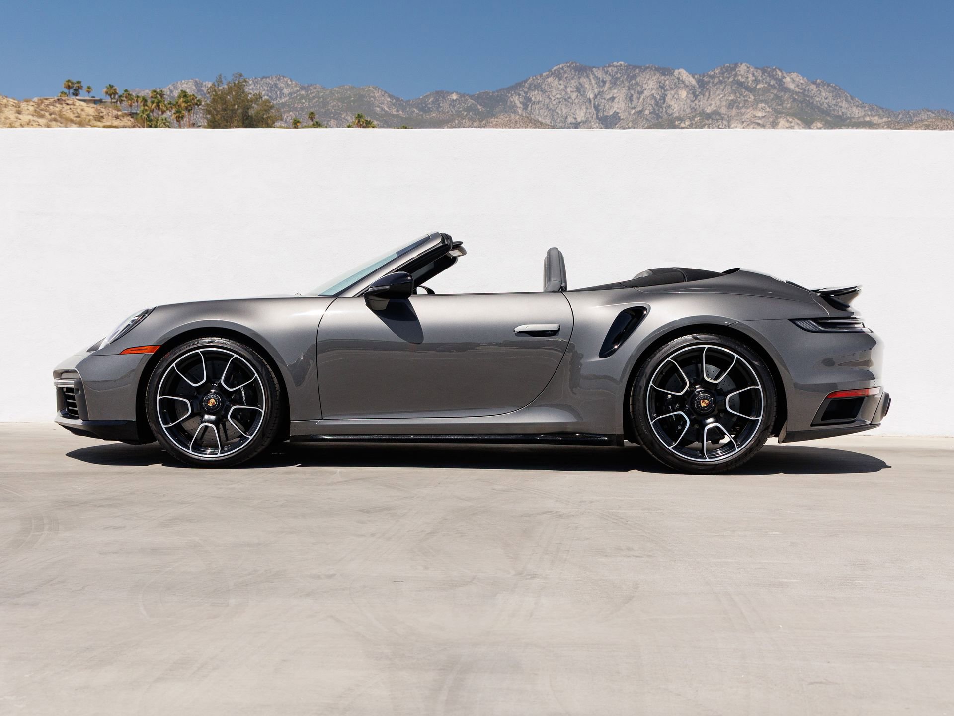 Certified 2024 Porsche 911 Turbo S AWD/4WD image 2
