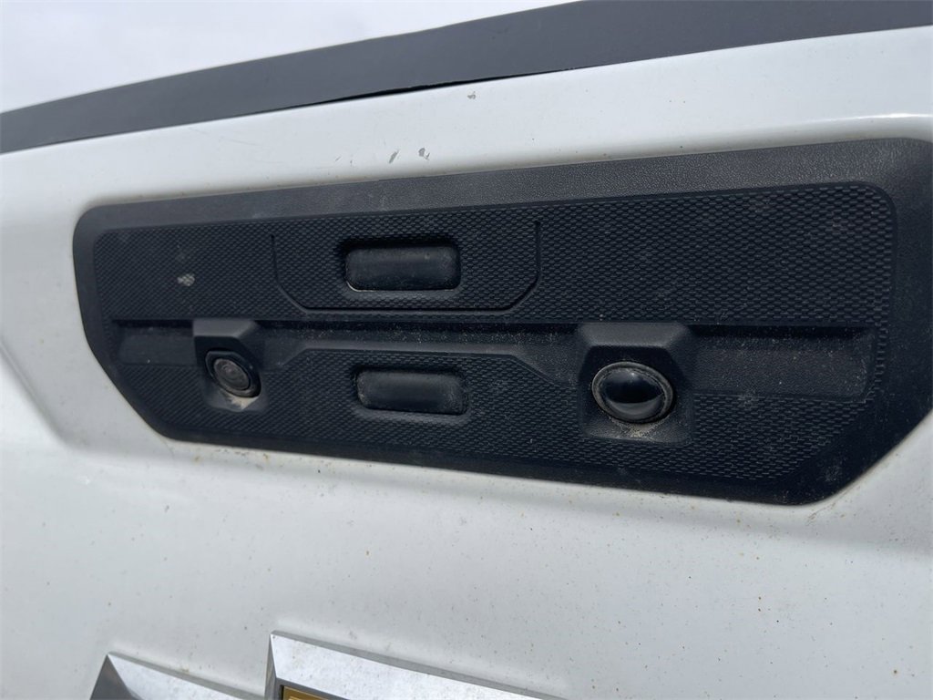 Used 2021 Chevrolet Silverado 1500 Custom w/ Safety Confidence Package image 6