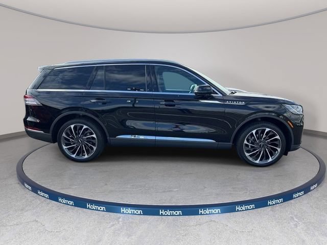 New 2026 Lincoln Aviator Reserve AWD/4WD image 3