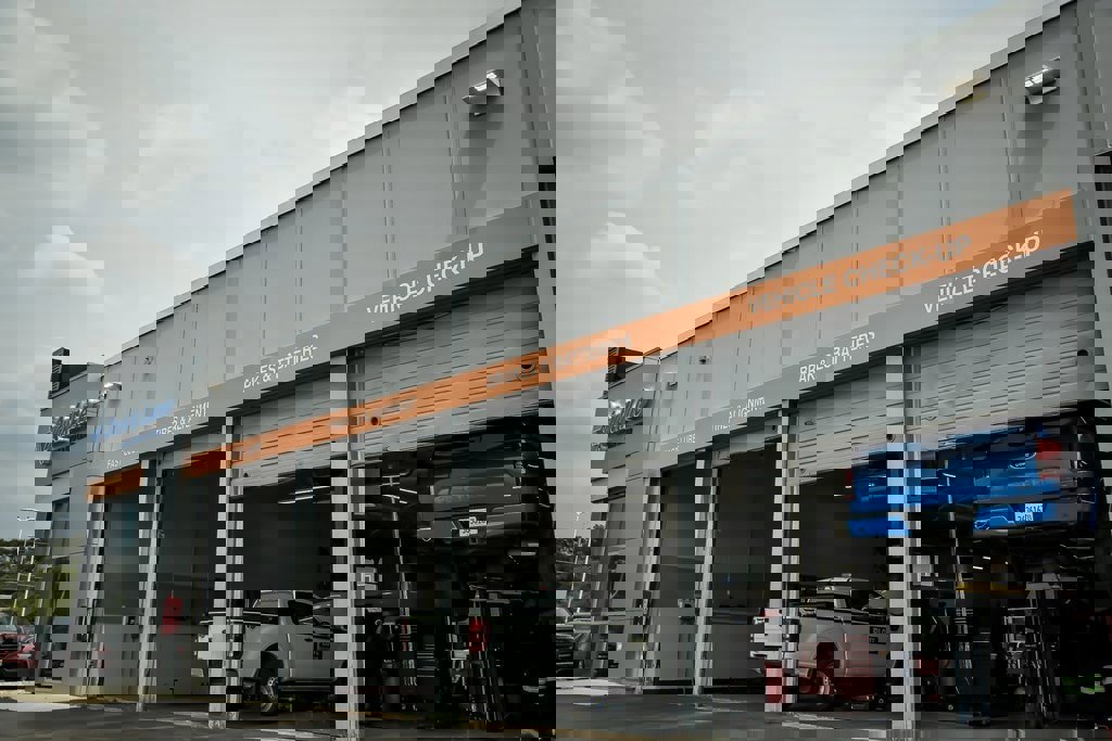 New 2024 Ford Edge SE image 43