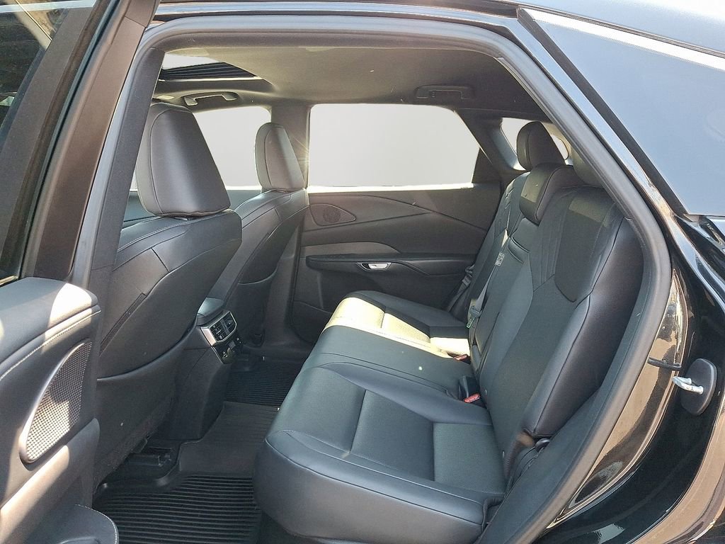 Used 2023 Lexus RX 350 Premium w/ Accessory Package (Z1) AWD/4WD image 8