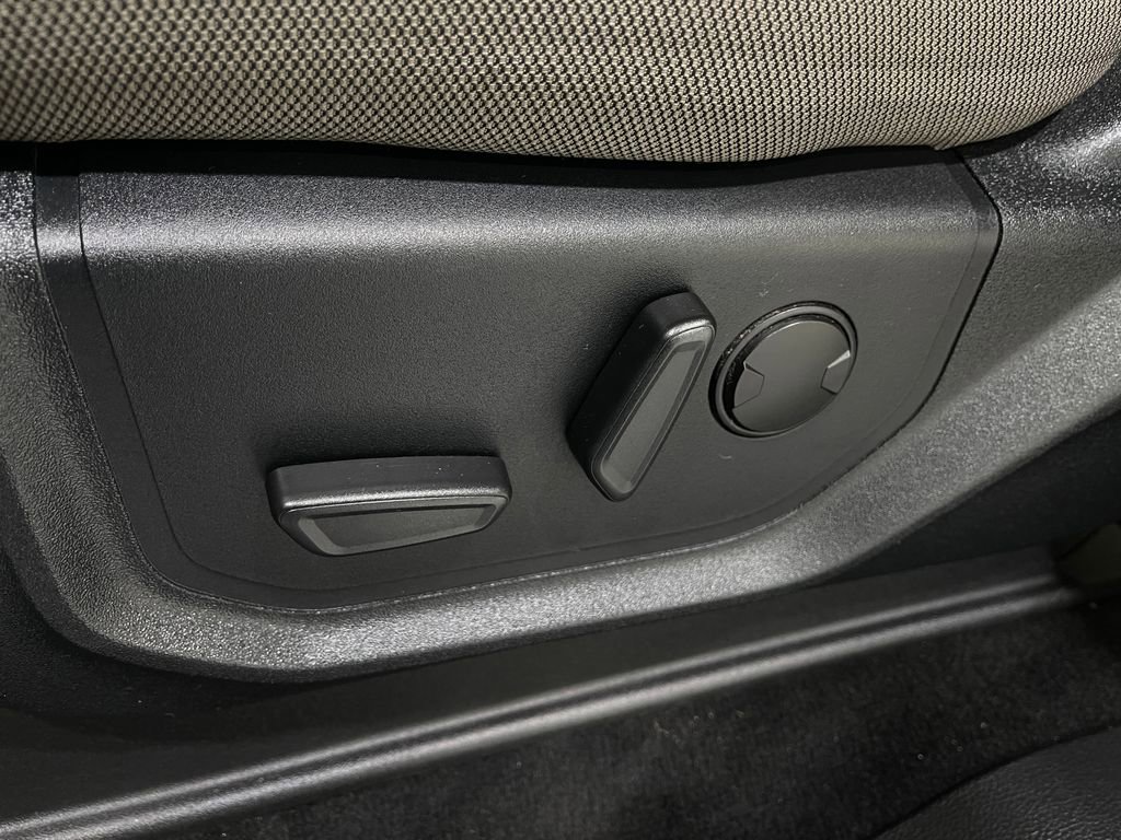 Used 2019 Ford F150 XLT w/ Equipment Group 302A Luxury image 16