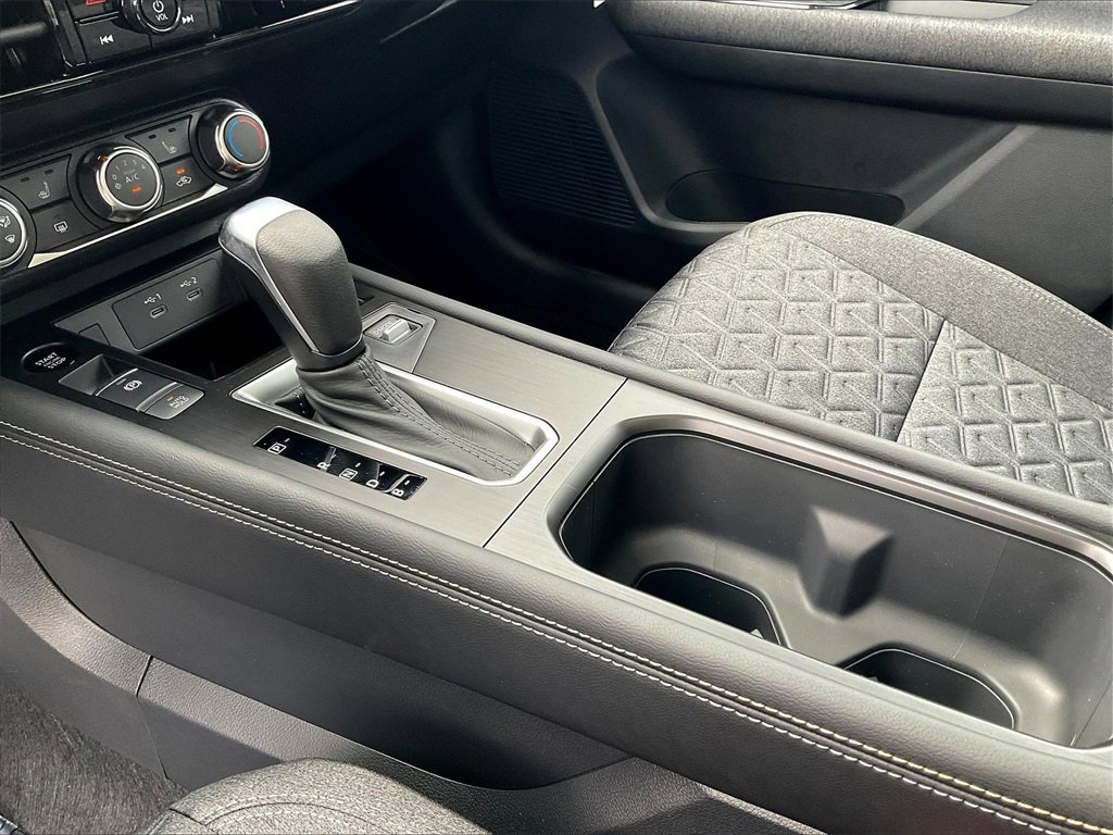 New 2025 Nissan Kicks SV w/ SV Premium Package image 14
