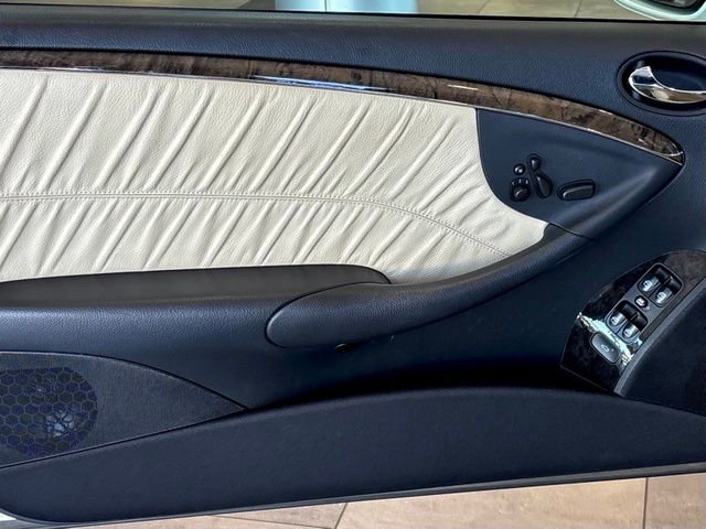 Used 2008 Mercedes-Benz CLK 350 Cabriolet image 17