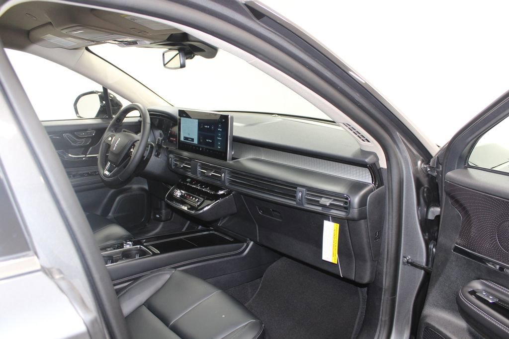 New 2026 Lincoln Corsair Premiere image 28