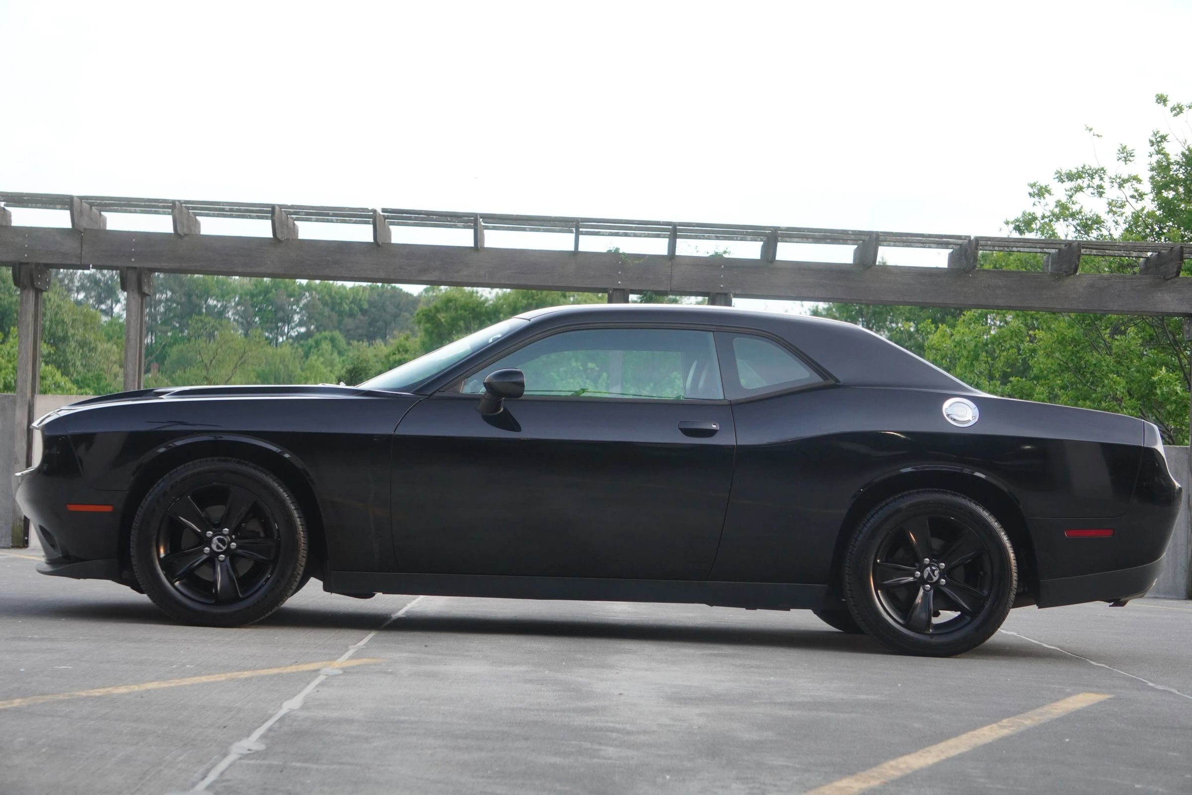 Used 2017 Dodge Challenger SXT RWD image 11