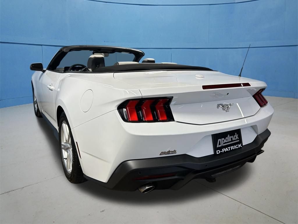 Used 2026 Ford Mustang Premium RWD image 12